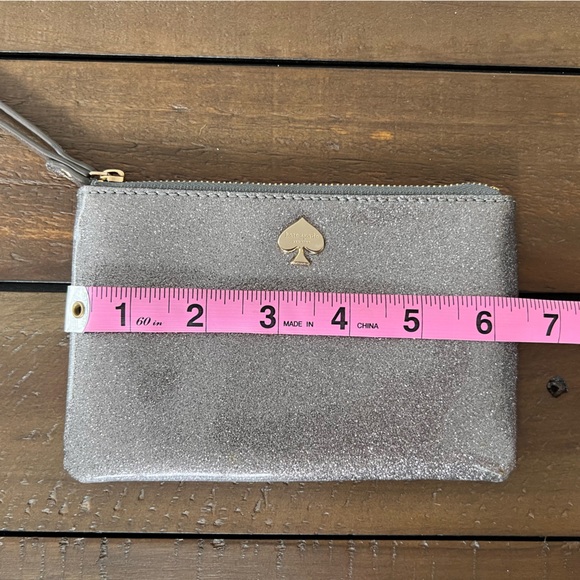 Kate Spade Wristlet \ Clutch - Picture 8 of 9
